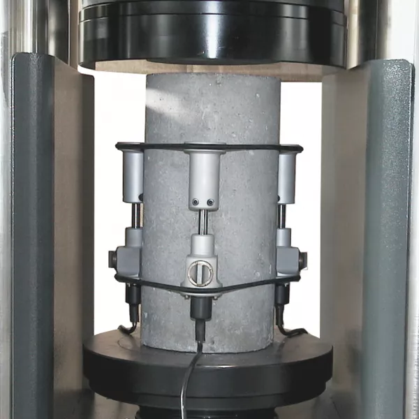 Automatic Uniaxial and Triaxial Test System